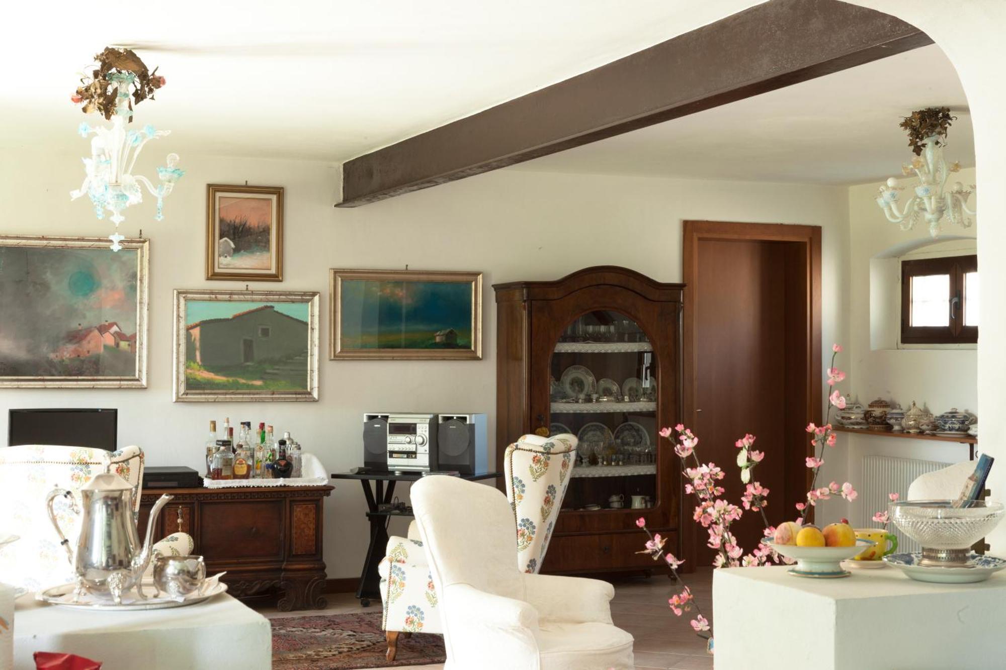 B&B La Casa Del Sole Manzano Eksteriør billede